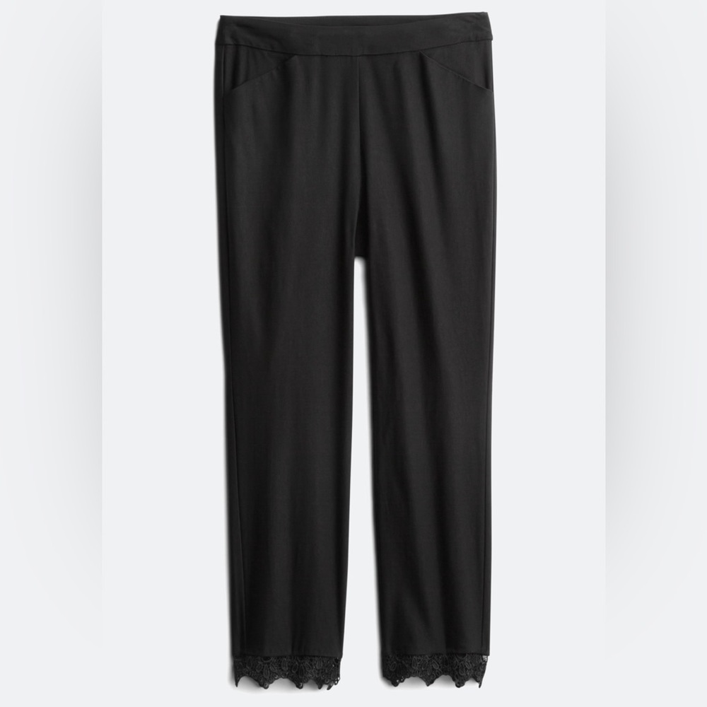 Tribal Fia Lace Hem Capris